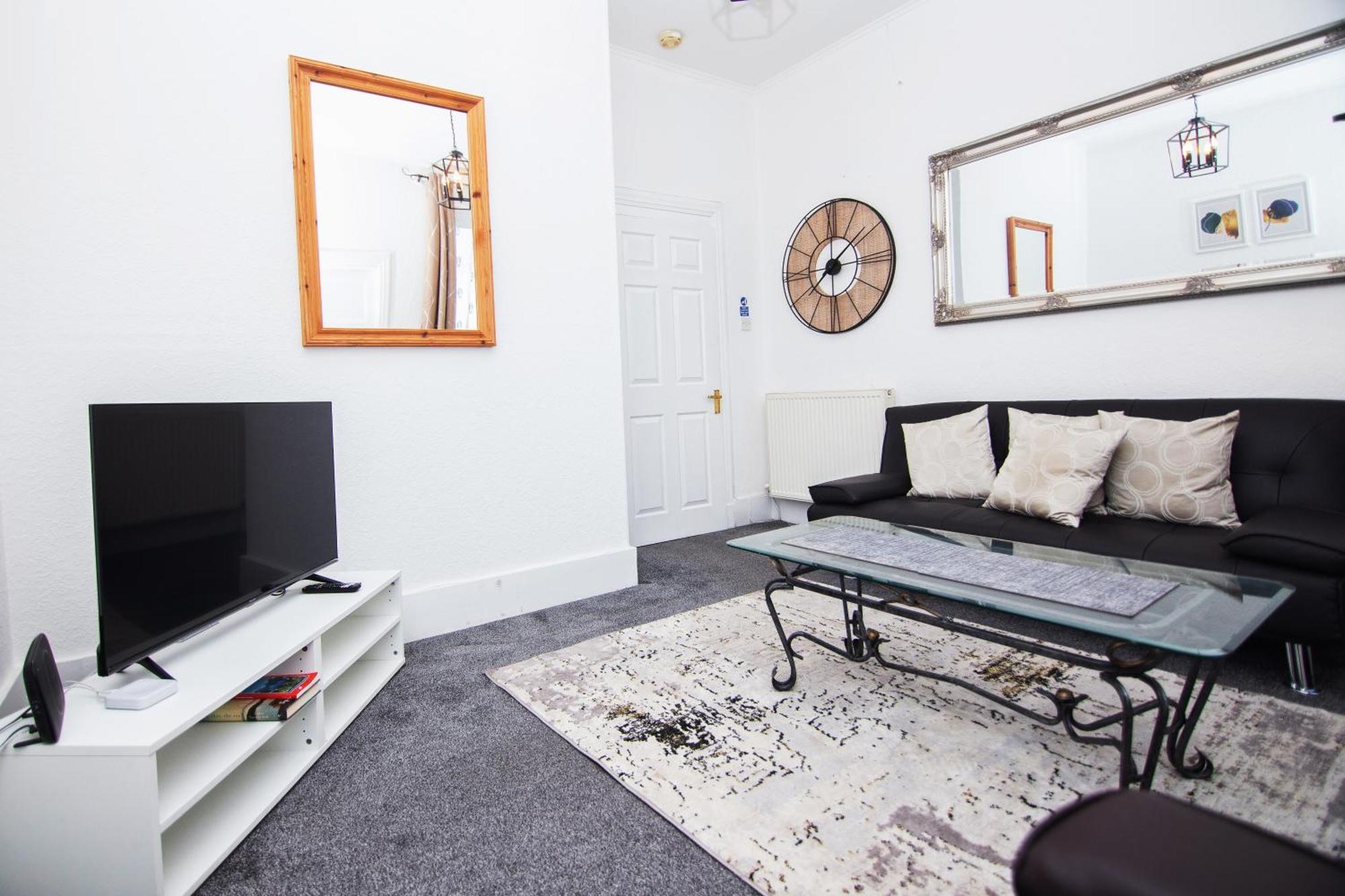 The Summit West End- Elegant Apartment With Free Parking In Prime Location Αμπερντήν Εξωτερικό φωτογραφία