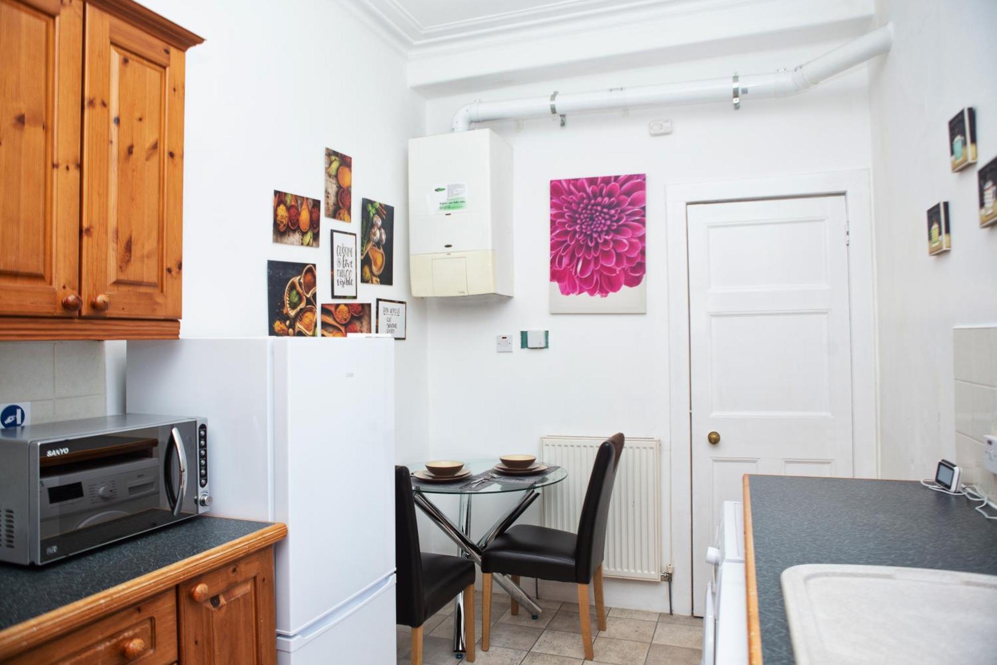 The Summit West End- Elegant Apartment With Free Parking In Prime Location Αμπερντήν Εξωτερικό φωτογραφία