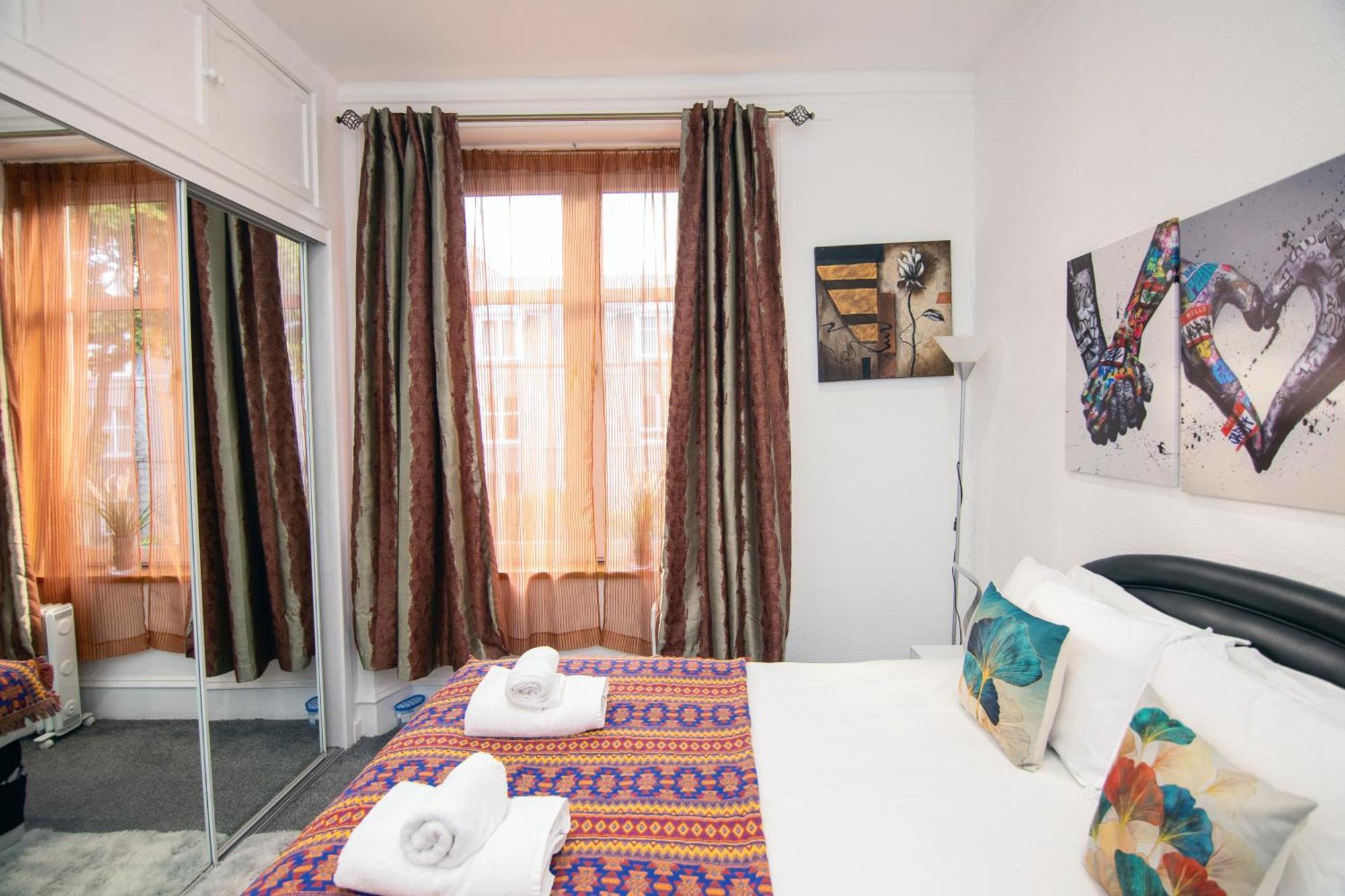 The Summit West End- Elegant Apartment With Free Parking In Prime Location Αμπερντήν Εξωτερικό φωτογραφία